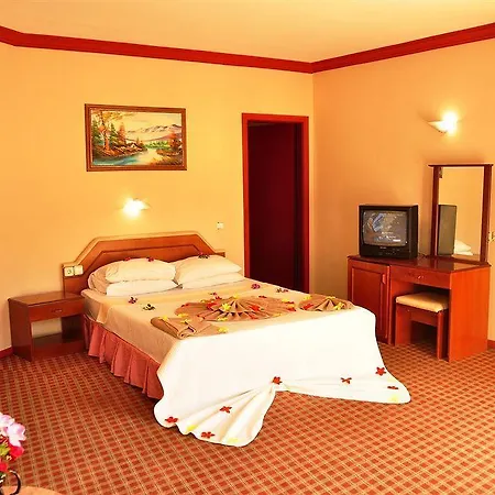Apartahotel Nature Maris 3*